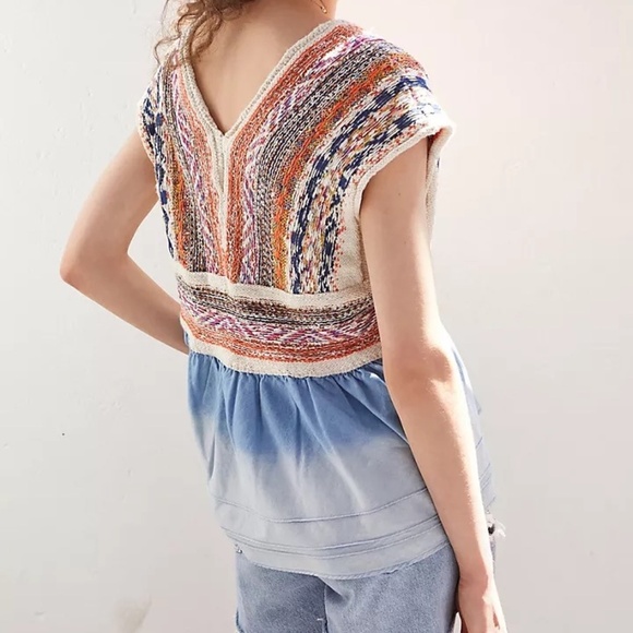 NWT Pilcro Embroidered Babydoll Top Medium - Picture 2 of 4